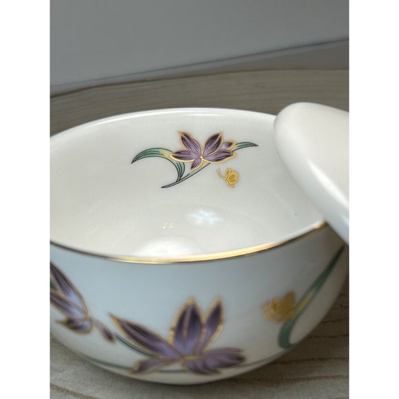Porcelain Lidded Tea Cup or Trinket Dish Floral Butterfly Gold Accents - Picture 8 of 9